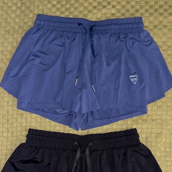 Bundle of (2) Athletic Shorts - Picture 4 of 9